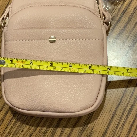 NWT mali & lili crossbody - Picture 3 of 7